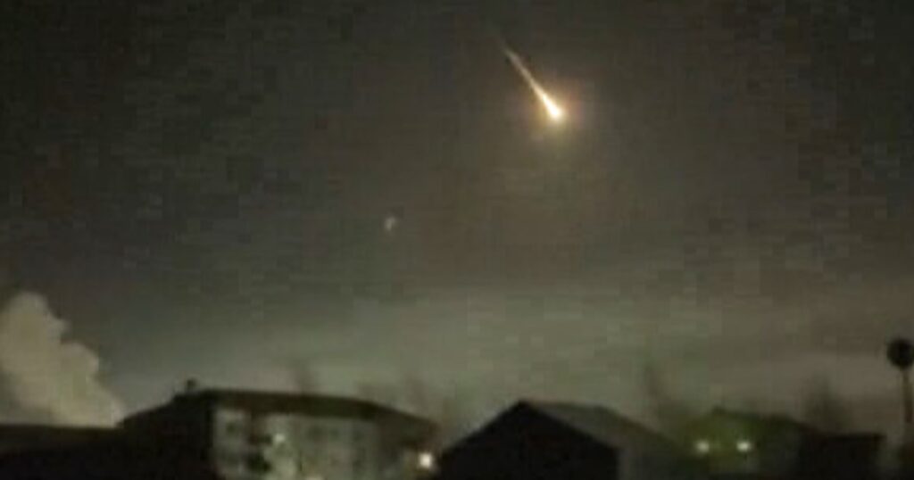 Asteroid on 'collision course' with Earth burns up above far northeastern Russia